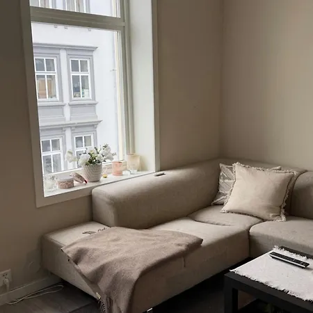 شقة 4 Bedrooms In The Heart Of *